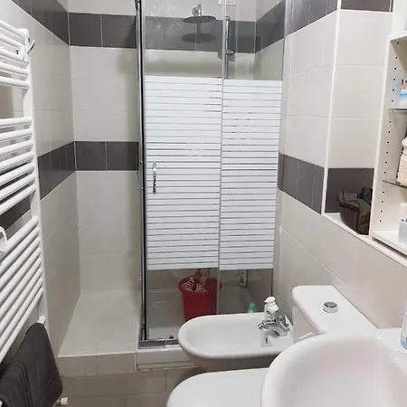Rho Fiera Apartment *